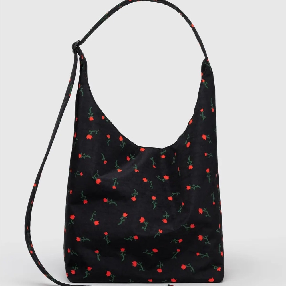 BAGGU Large Nylon Sling in painted wildflower